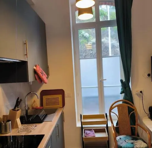 Appartement A 100 M De La Piquot 44