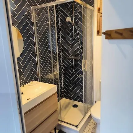 Apartamento A 100 M De La Piquot 44 *