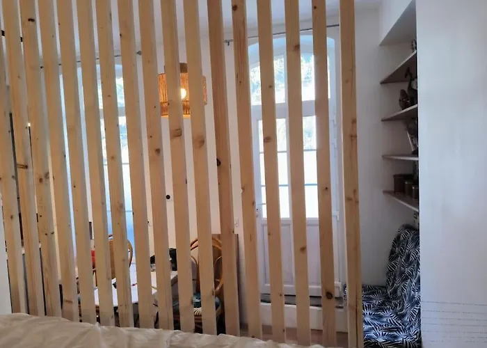 A 100 M De La Piquot 44 Apartamento